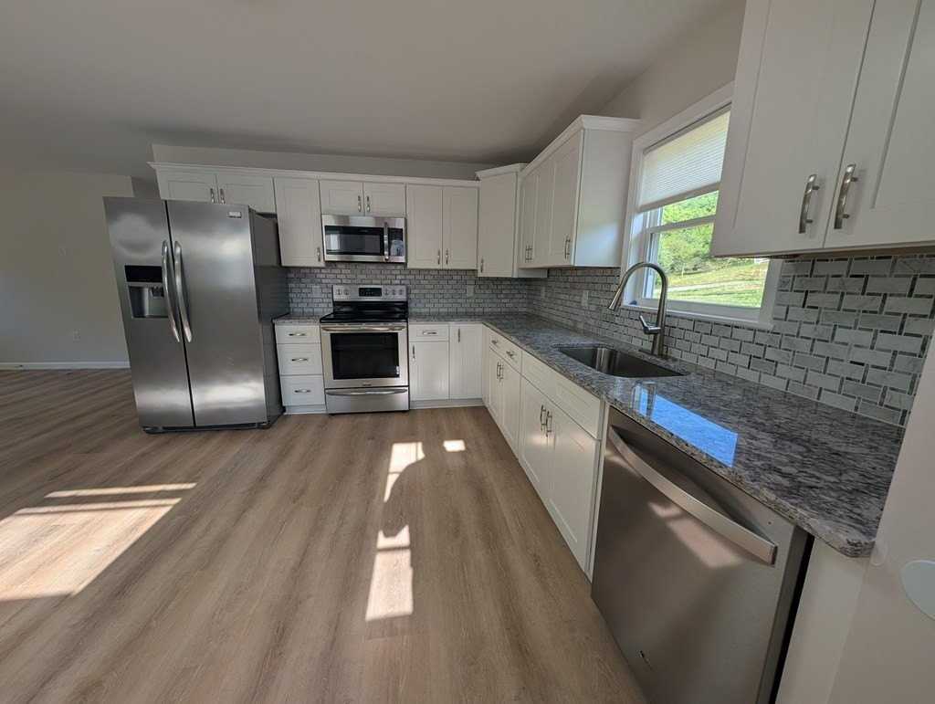 879 Poor Farm Rd - Photo 7 of 25