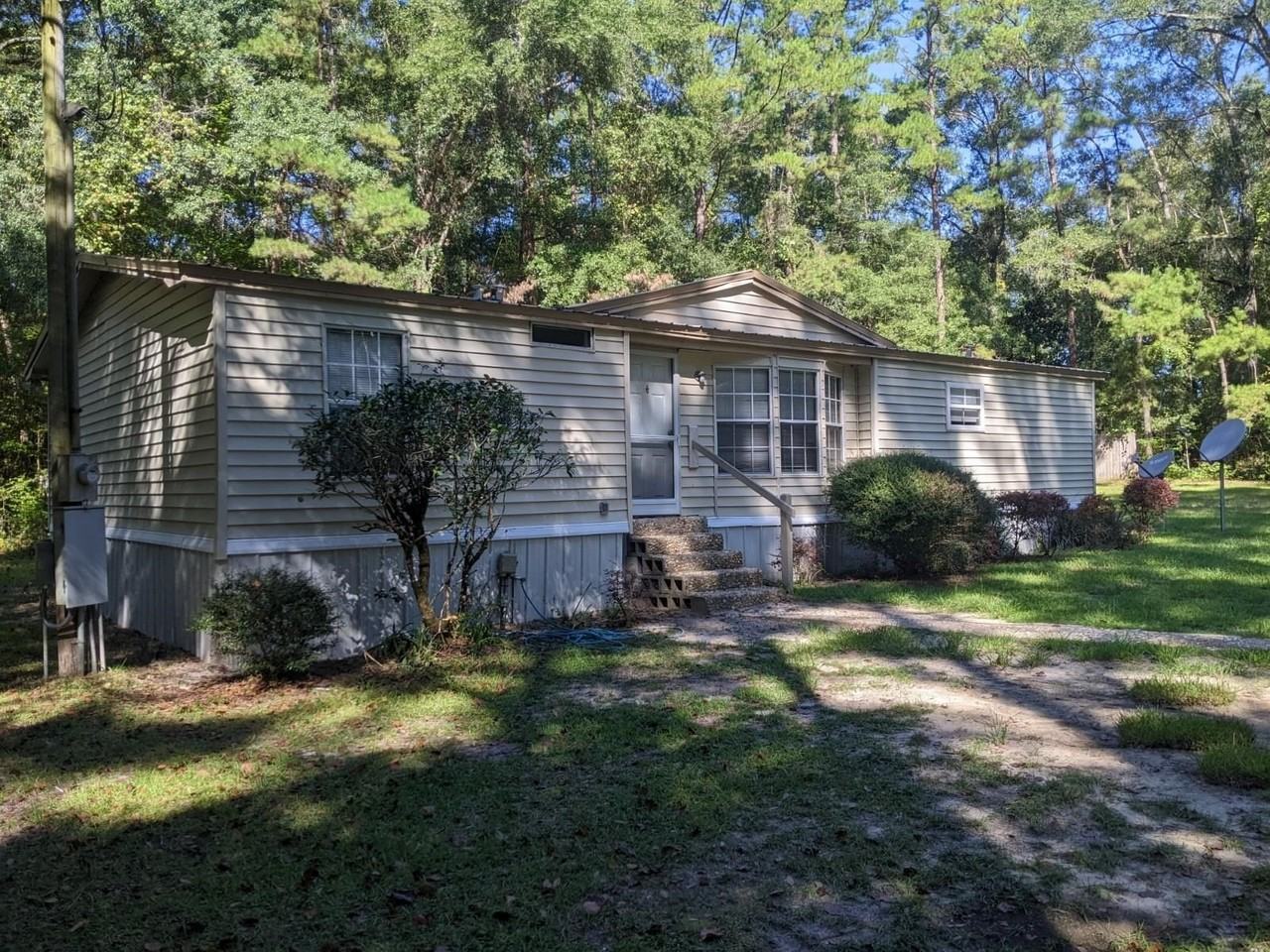 11231 Daddy Hall Ln - Photo 2 of 10