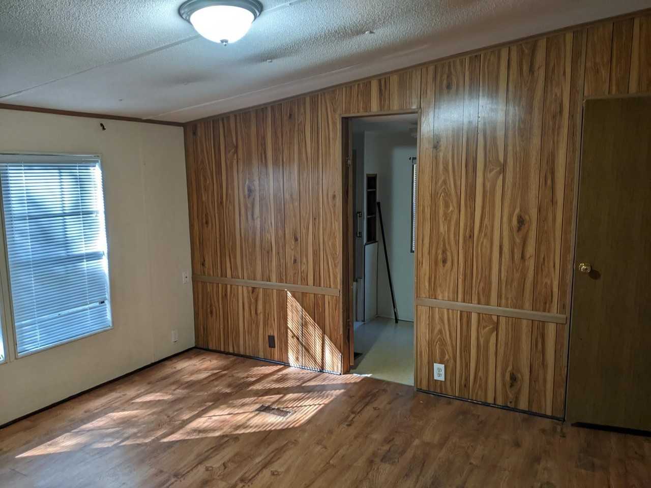 11231 Daddy Hall Ln - Photo 5 of 10
