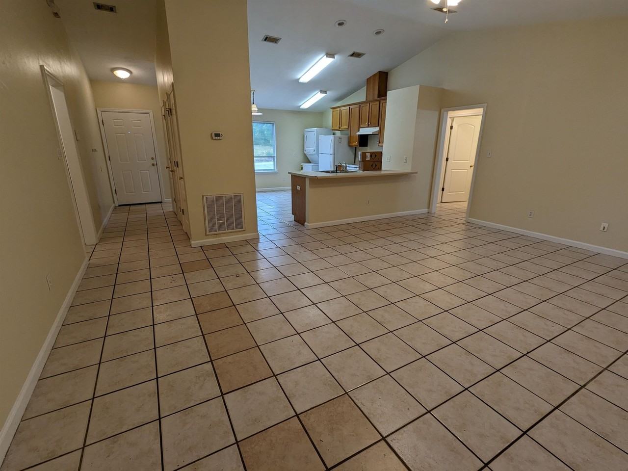 728 W Brevard St - Photo 6 of 16