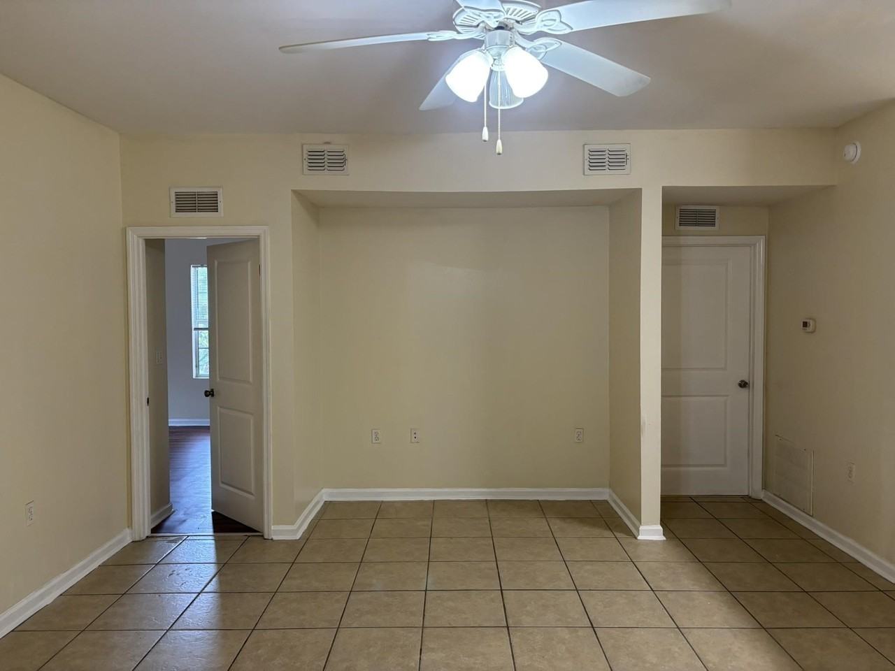 500 Mckeithan St #121 - Photo 4 of 25