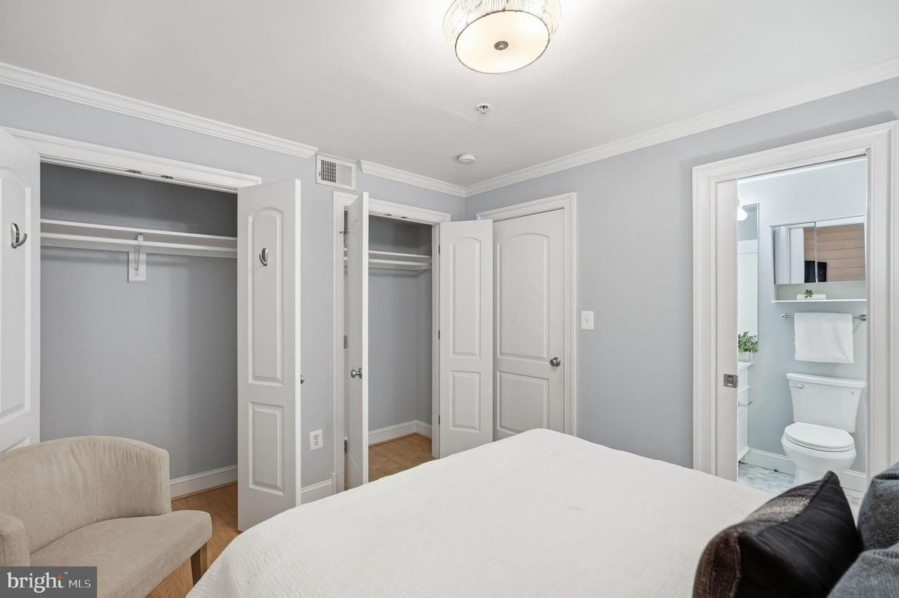 1740 18th St Nw #T2 - Photo 7 of 11
