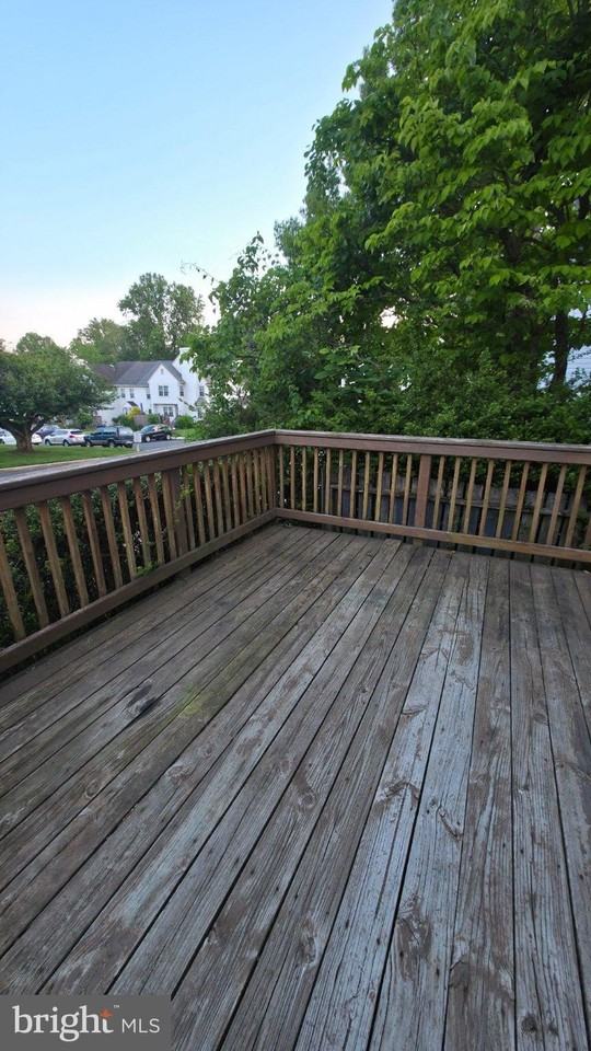 2202 N Tollgate Cir - Photo 7 of 20