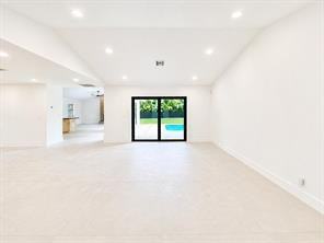 4823 Nw 91st Way - Photo 4 of 8