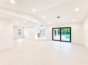 4823 Nw 91st Way - Photo 5 of 8