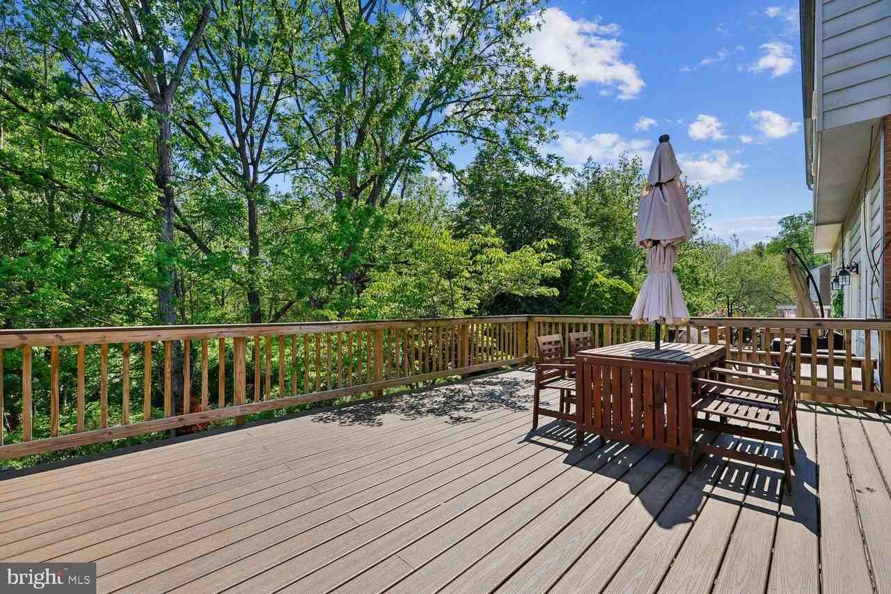 532 Monet Dr - Photo 5 of 37