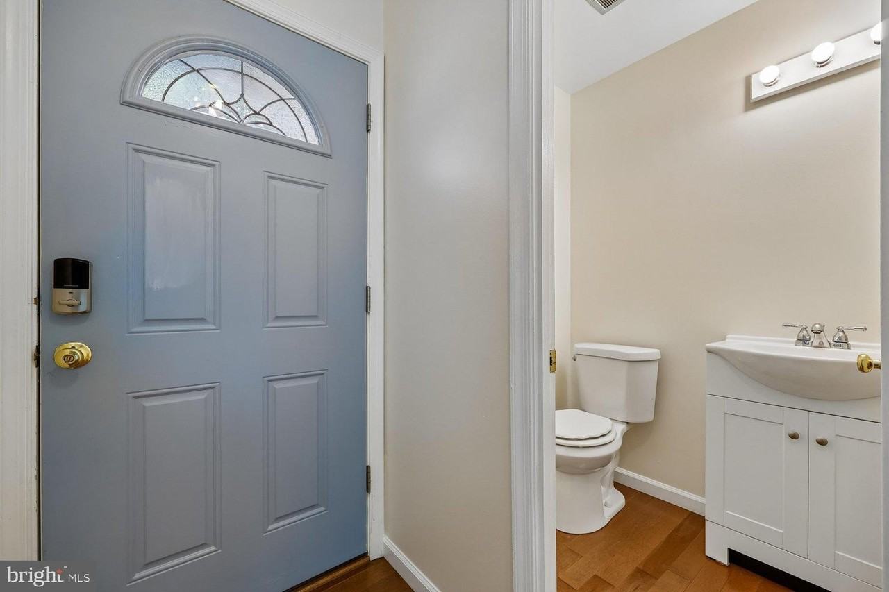532 Monet Dr - Photo 6 of 37