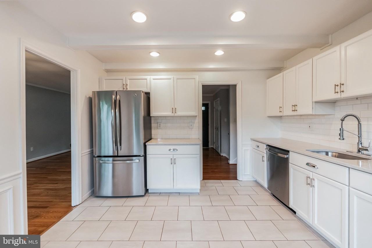 6704 Buttermere Ln - Photo 5 of 15
