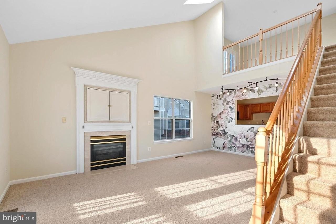 3937 Ettrick Ct - Photo 3 of 25