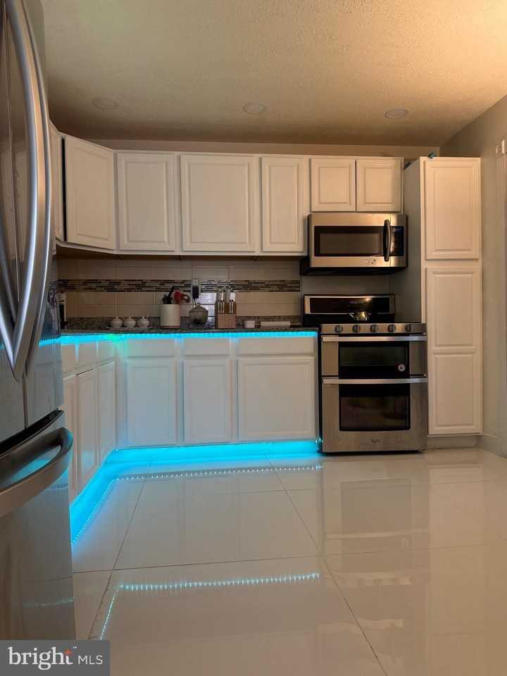 10003 Mike Rd - Photo 7 of 14