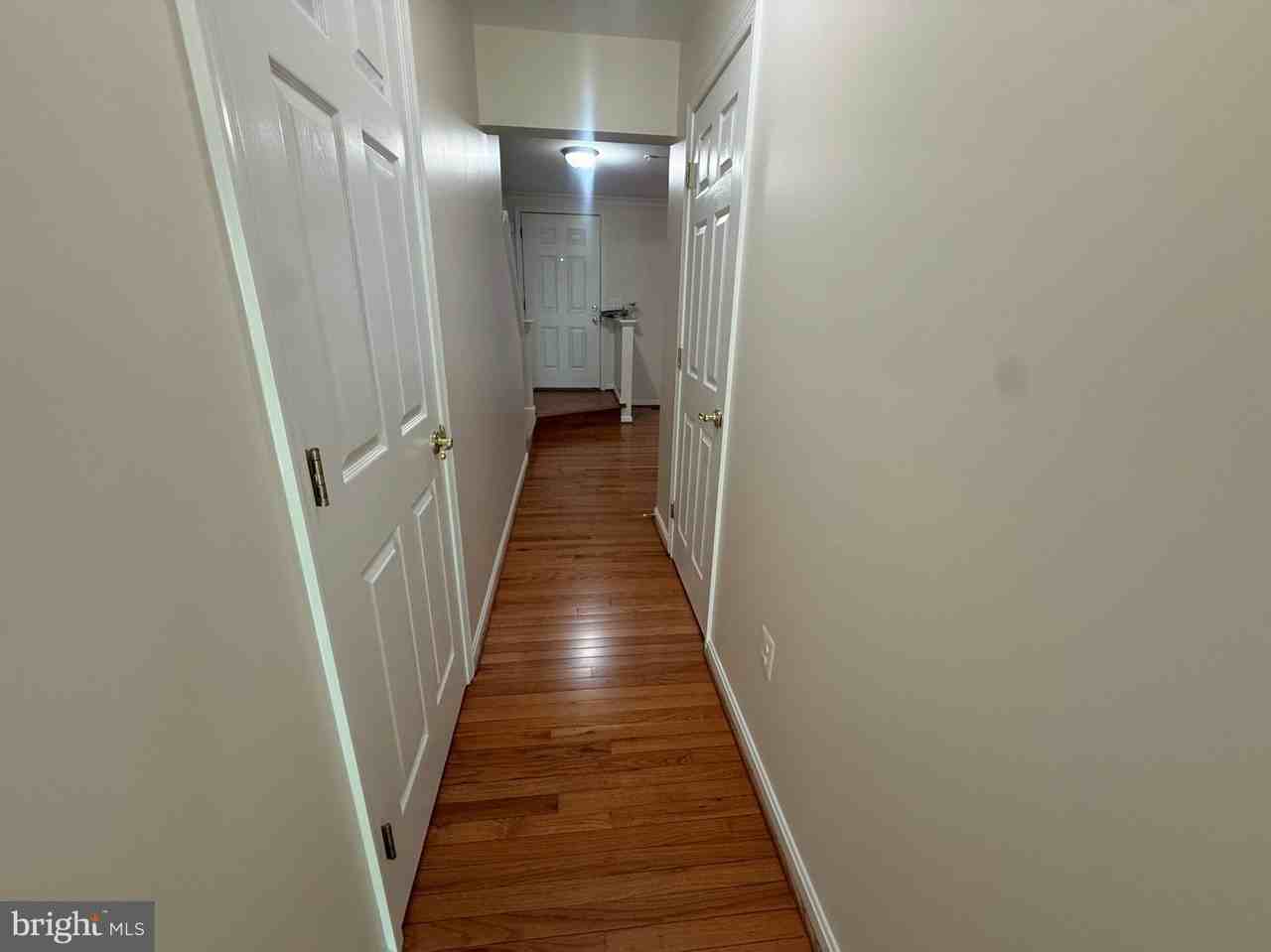 4805 Springmaid Ln - Photo 3 of 26