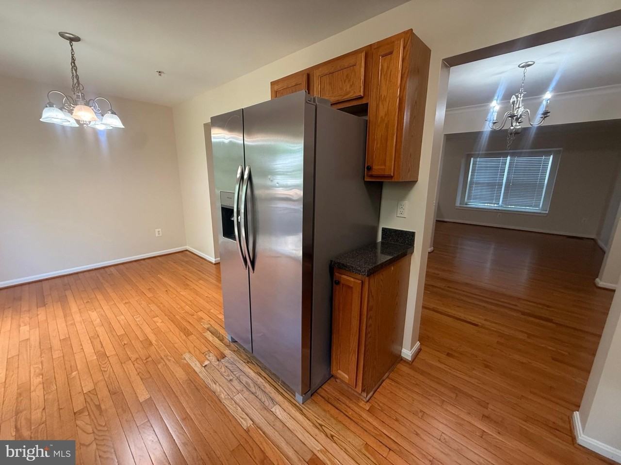 4805 Springmaid Ln - Photo 5 of 26