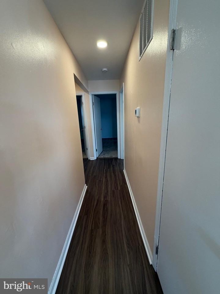 478 Jarvis Rd - Photo 7 of 13