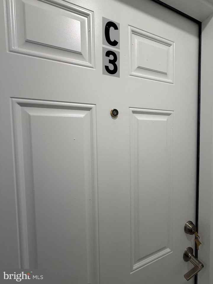 693 Haddon Ave ## C3 - Photo 6 of 6