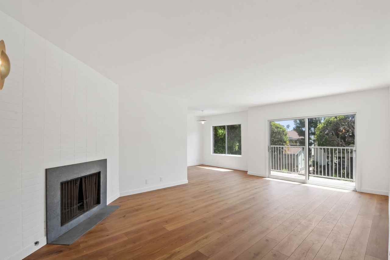845 20th St - Photo 4 of 4