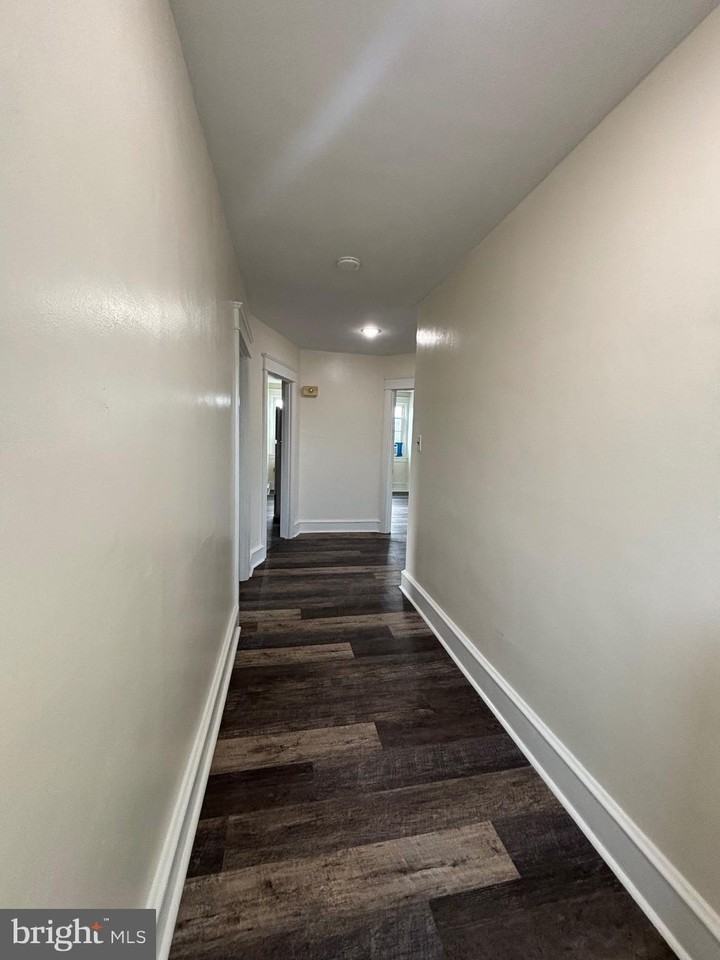 724 Main St #3 - Photo 3 of 13