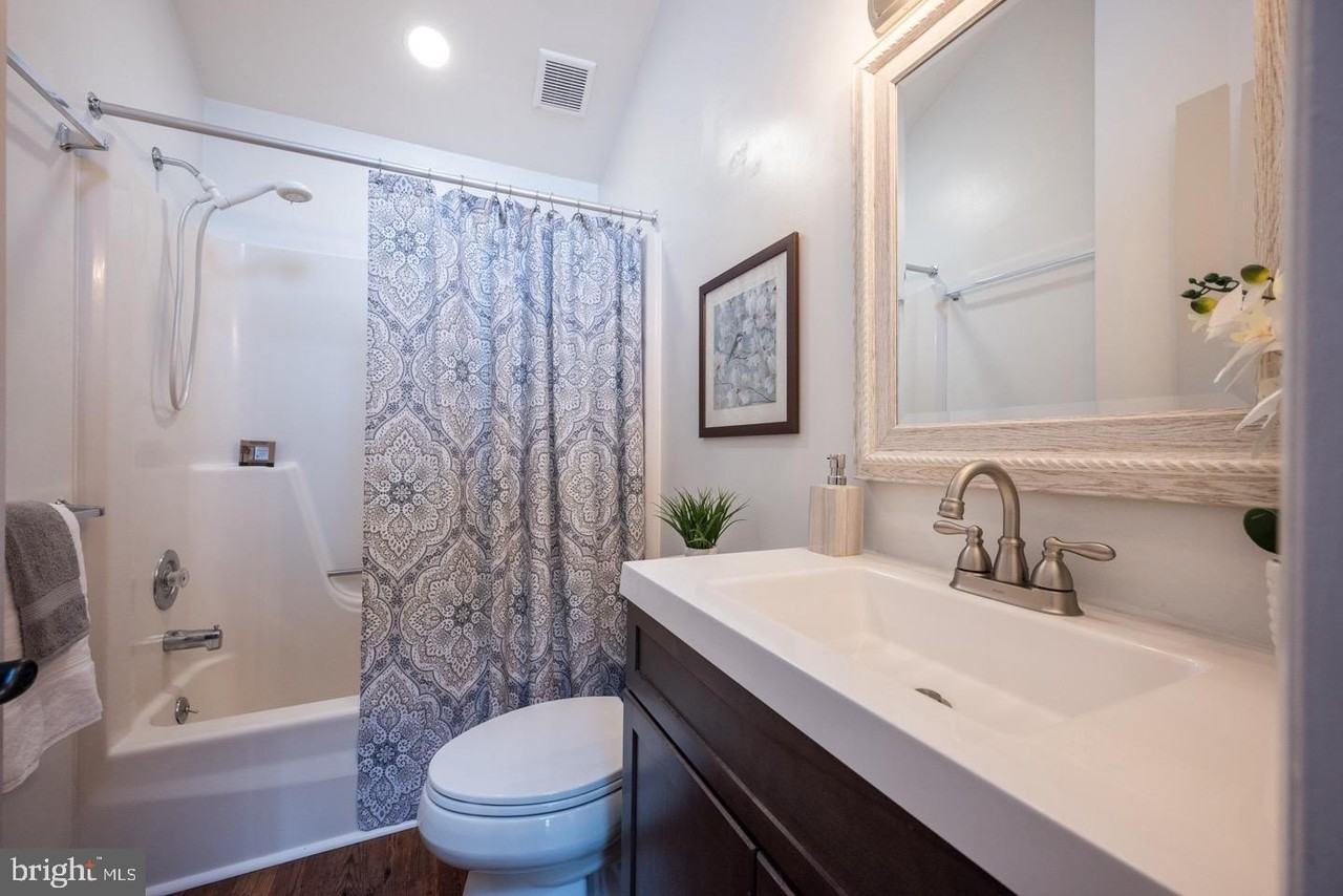 123 E Baker St #A - Photo 6 of 9