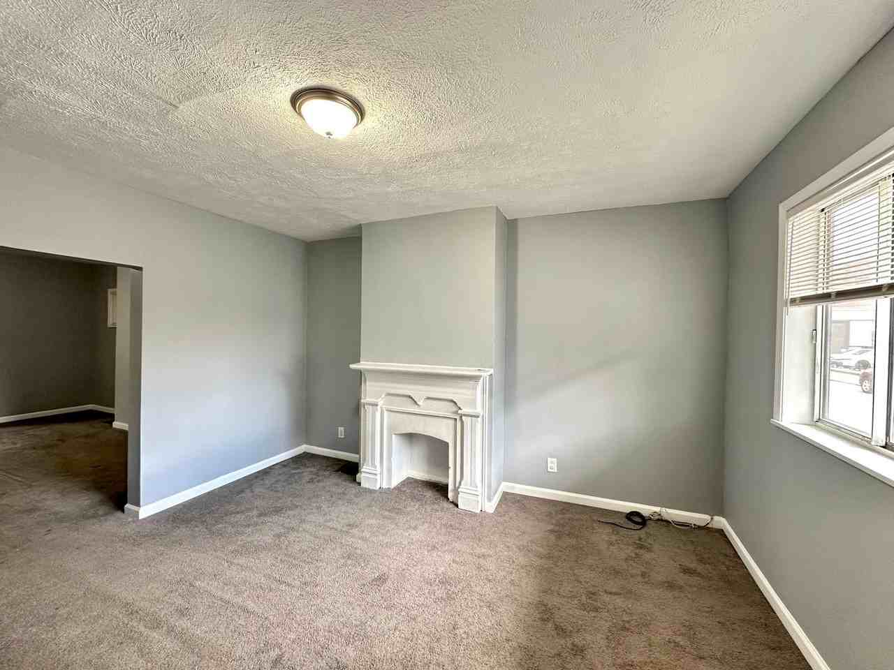 212 8th St - Photo 2 of 18