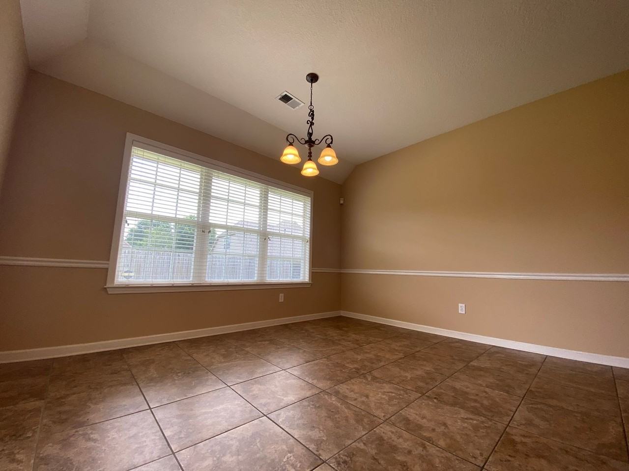 7835 Anna Calla Way - Photo 7 of 29