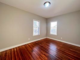 featured image of 154 Leighton Ave
