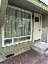 Santiam 1527 Triplex - Photo 1 of 1