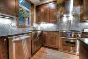 featured image of 1322 Lake Washington Blvd N