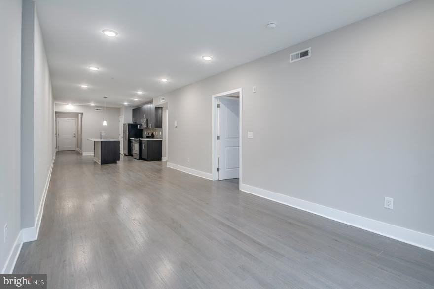 1607 Catharine St #1H - Photo 3 of 15