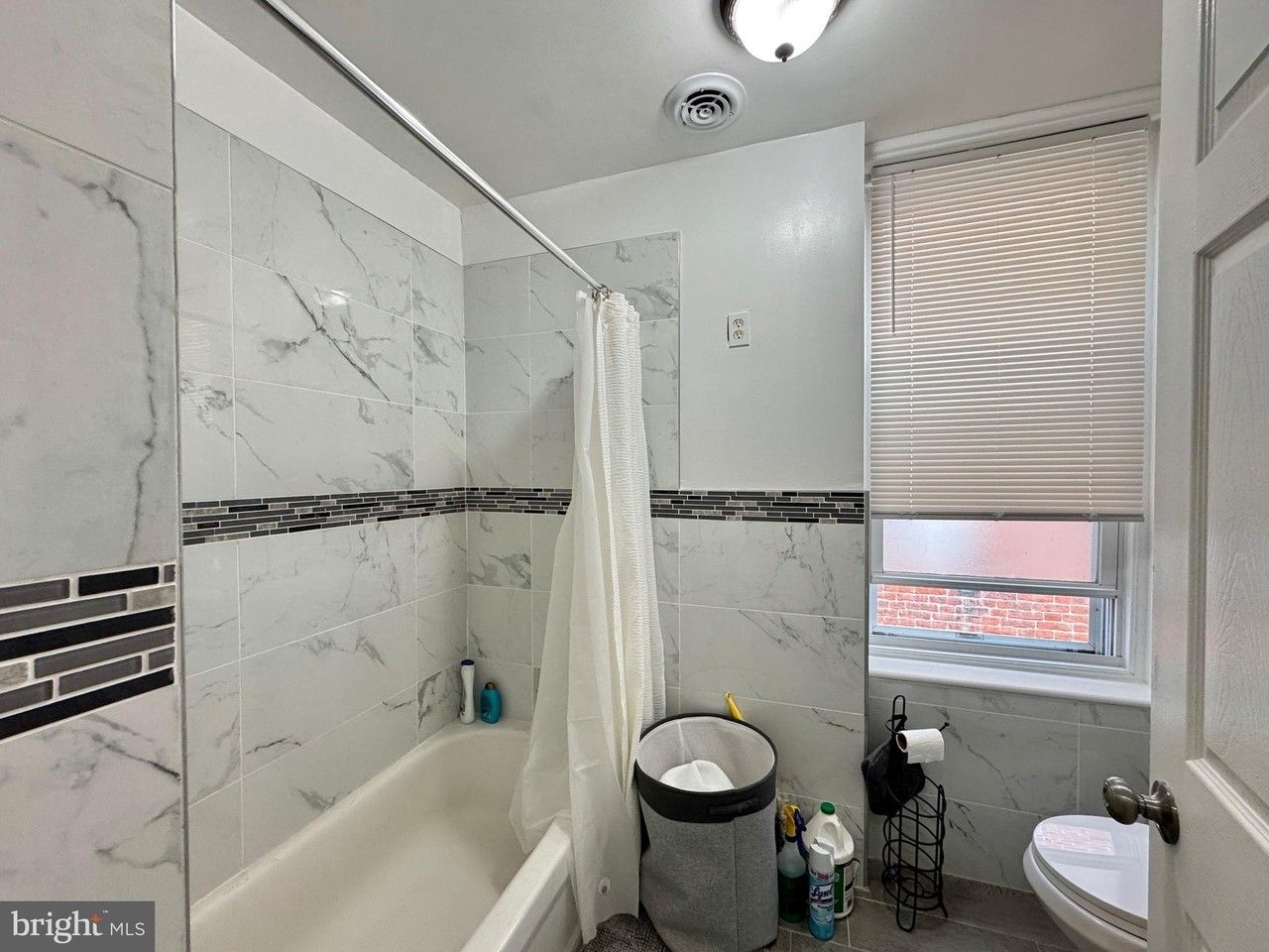 325 N Preston St #2 - Photo 7 of 21