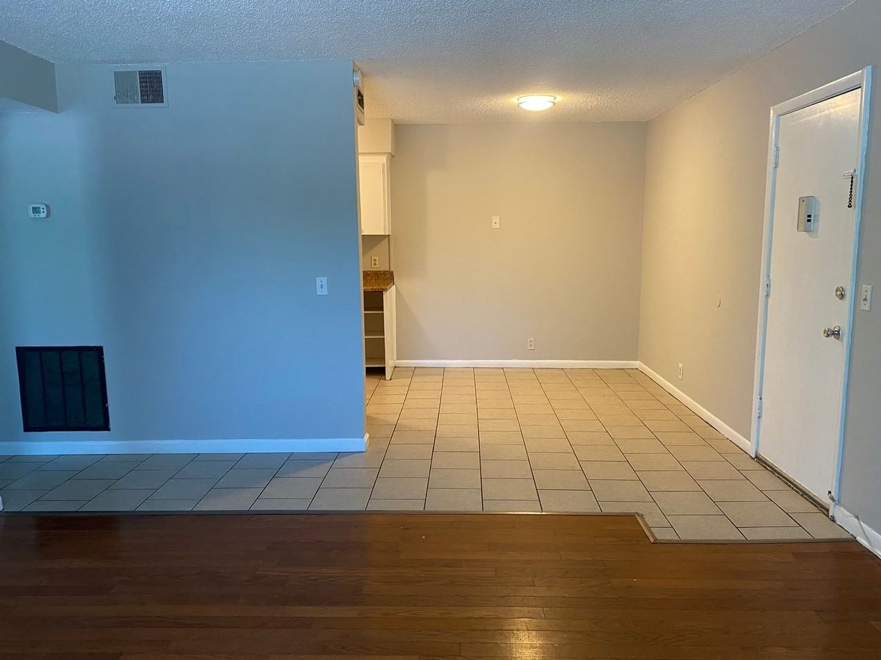 323 Forest Park Rd 1-14 #1-14 - Photo 6 of 12