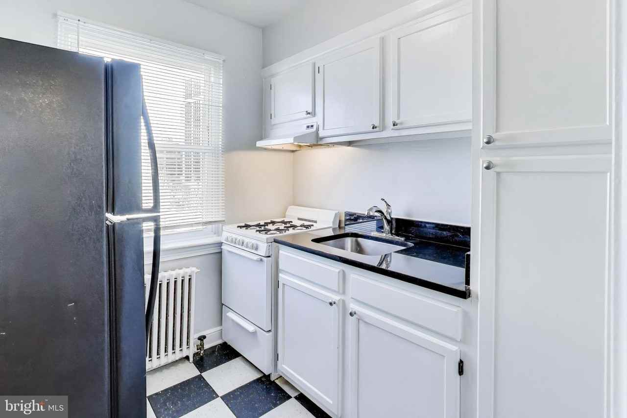 1726 N Quinn St #208 - Photo 6 of 27
