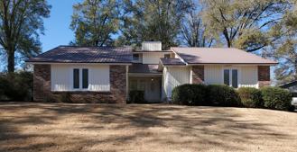 111 Liveoak Dr - Photo 1 of 1