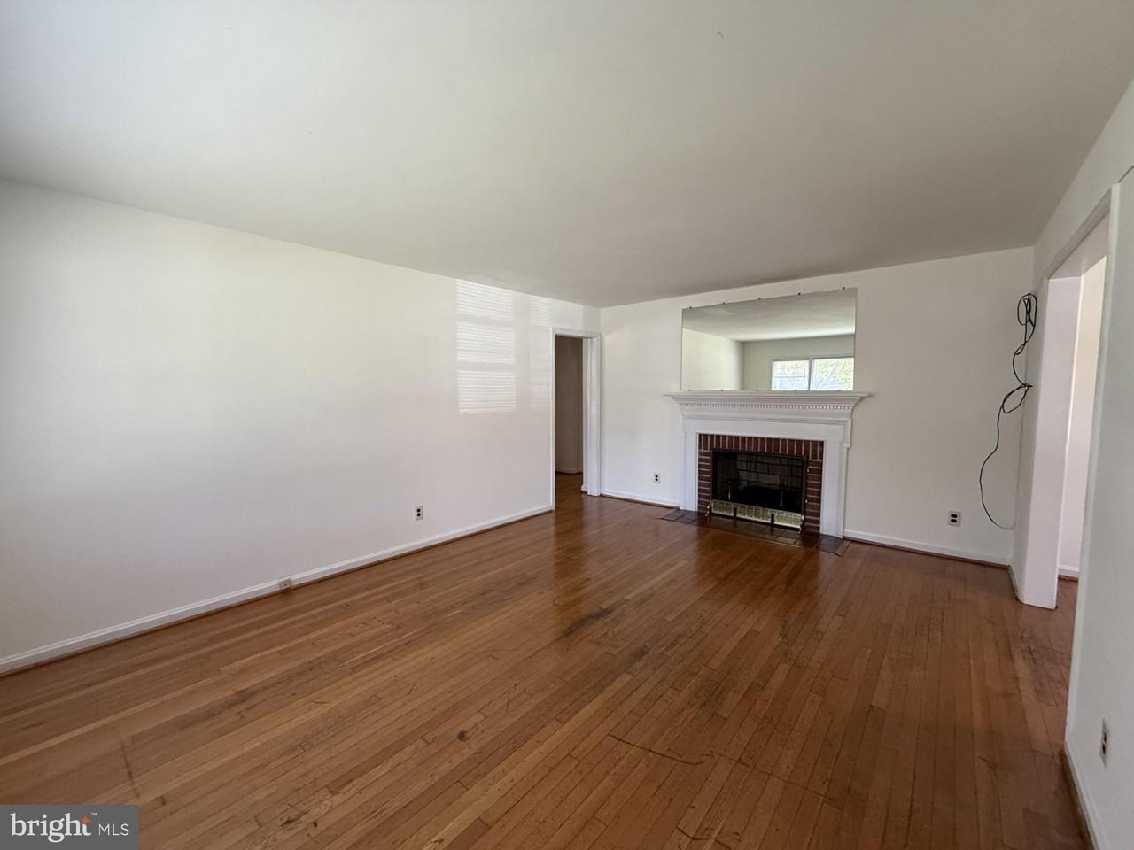 1316 Stafford Ave - Photo 5 of 19