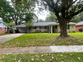 featured image of 2033 Horton Ave