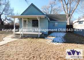 706 W Adams Ave - Photo 1 of 1