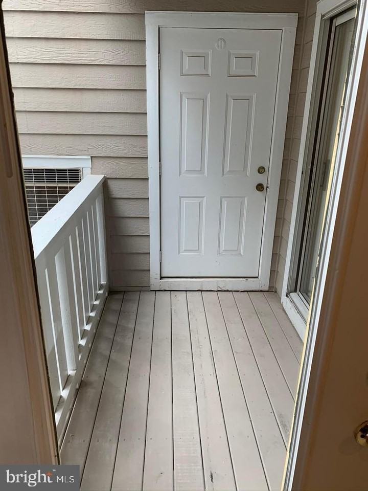 14322 Climbing Rose Way #204 - Photo 7 of 28