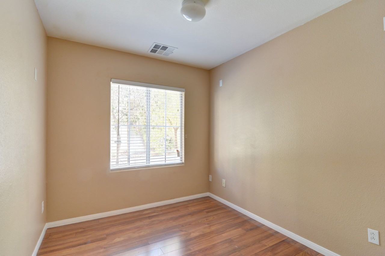 6484 Arrow Cottage Ct - Photo 7 of 11