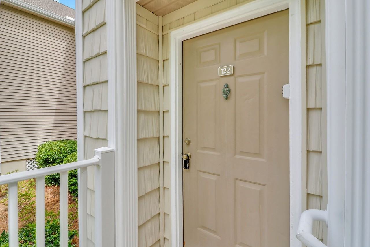 31 Summerfield Ct - Photo 4 of 25