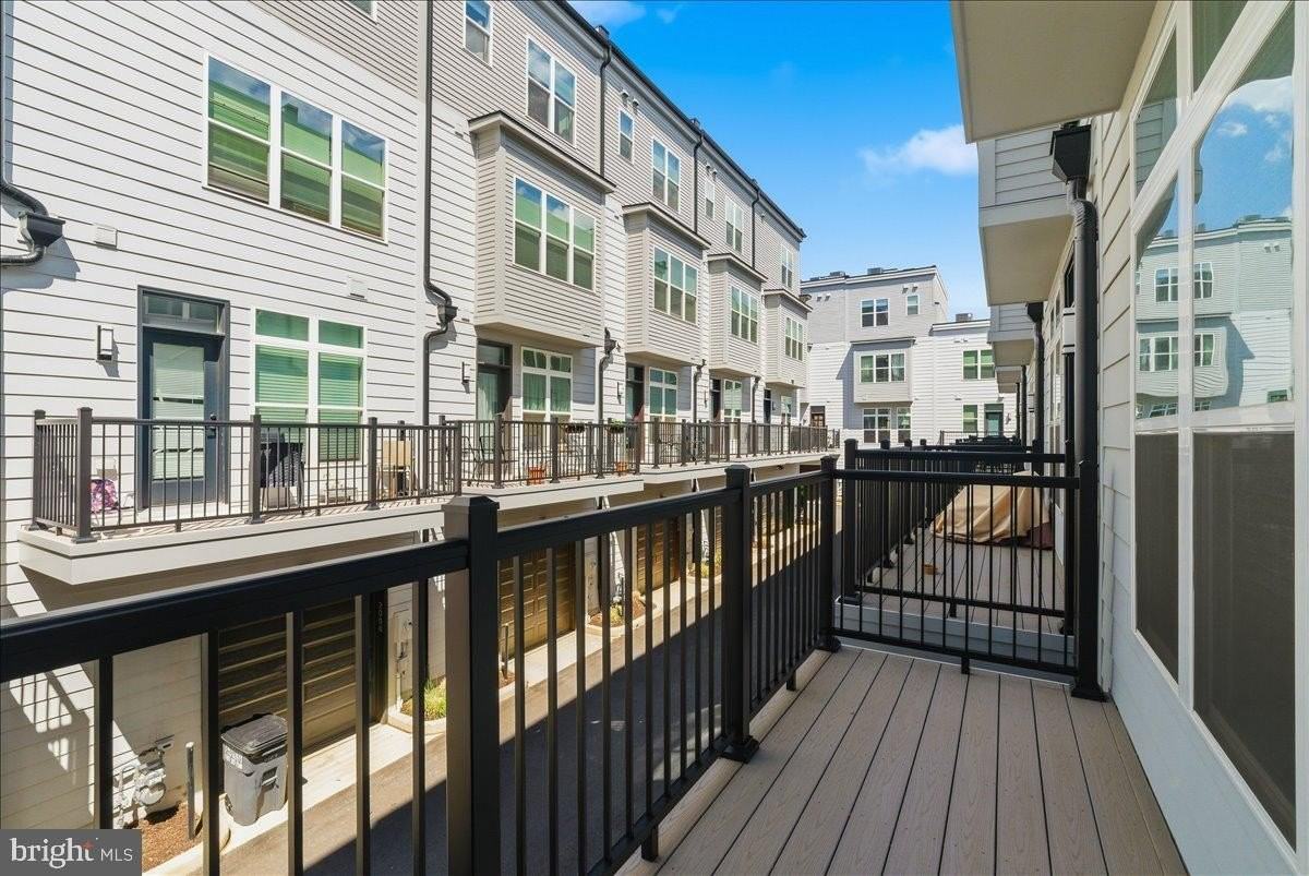 2018 Tysons Ridgeline Rd - Photo 7 of 35