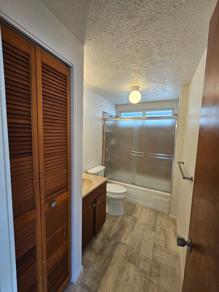 3415 Kalua Rd #B - Photo 4 of 9