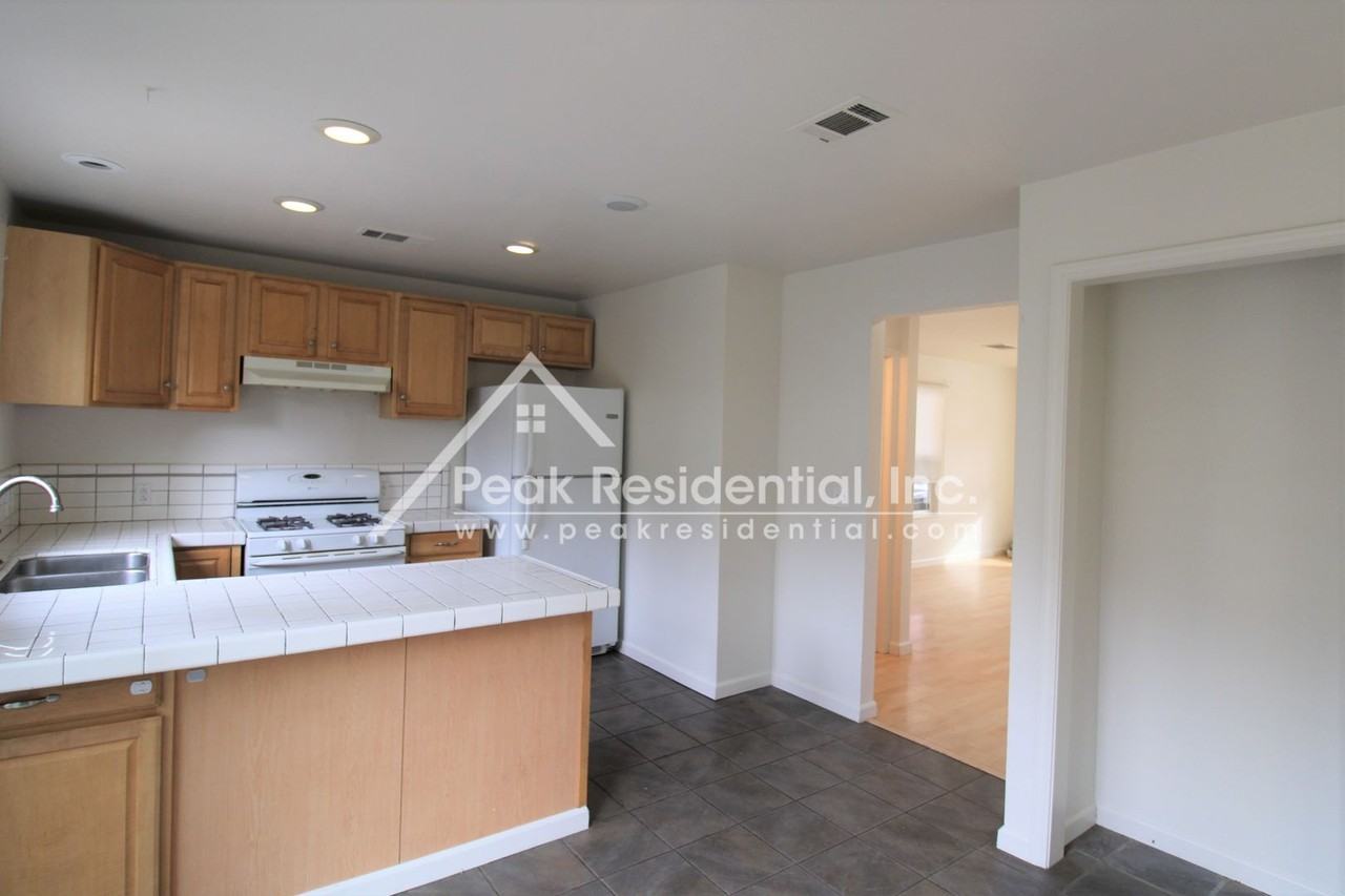 3801 6th Ave - Photo 7 of 25