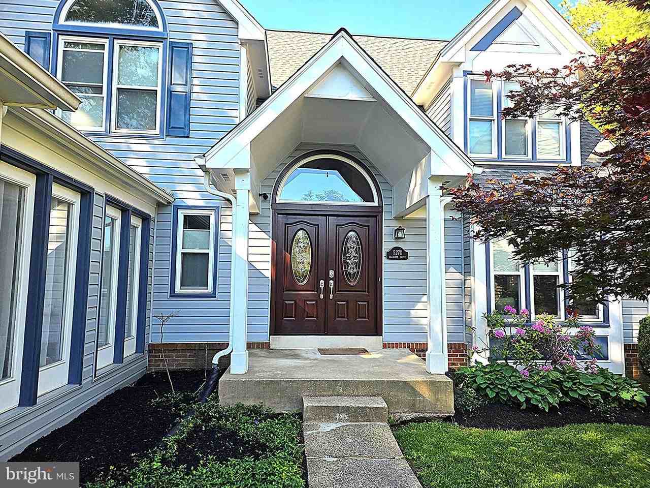 5270 Ellicott Dr - Photo 2 of 50