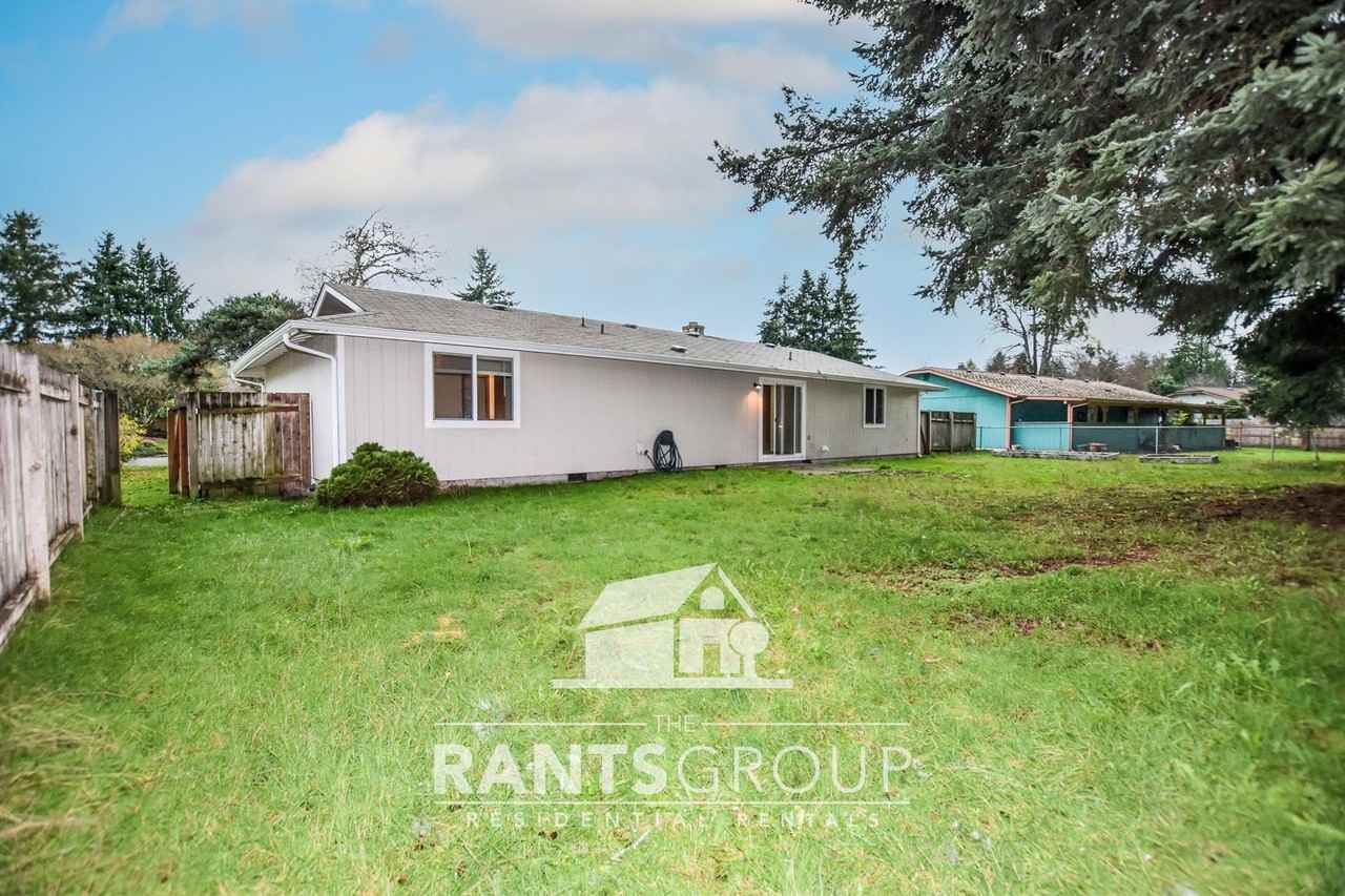 5708 18th Ave Se - Photo 2 of 20