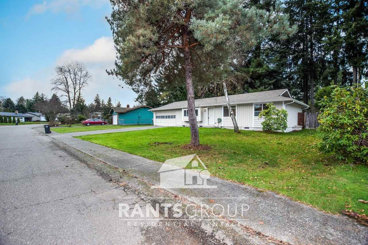5708 18th Ave Se - Photo 3 of 20