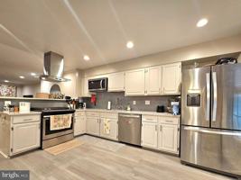 featured image of 7823 Painted Daisy Dr