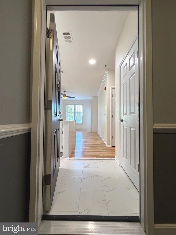 1521 Spring Gate Dr #10309 - Photo 3 of 24