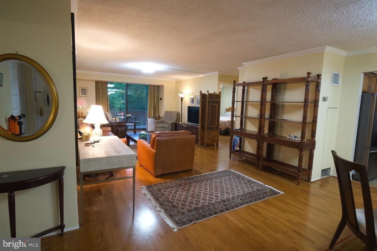 1800 Old Meadow Rd #818 - Photo 2 of 35