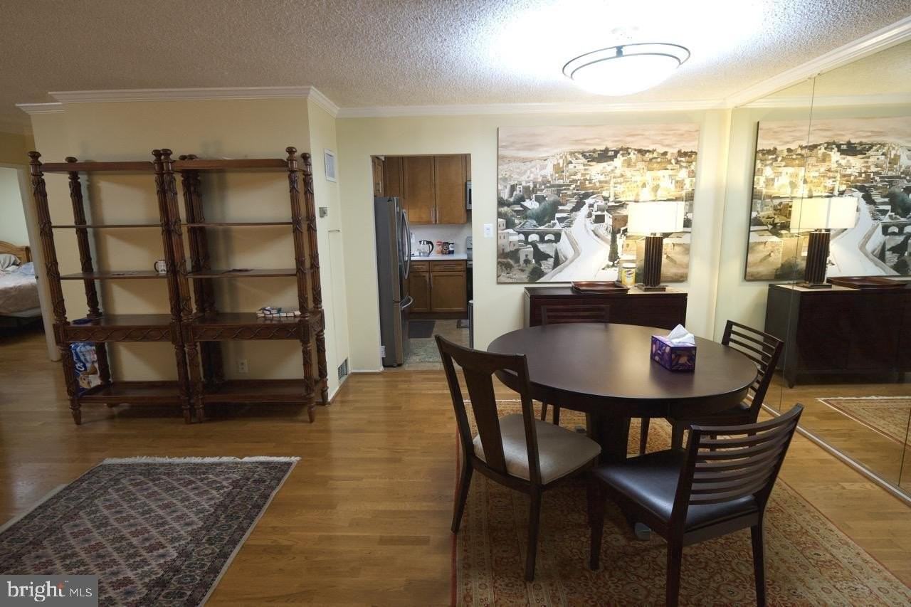 1800 Old Meadow Rd #818 - Photo 3 of 35