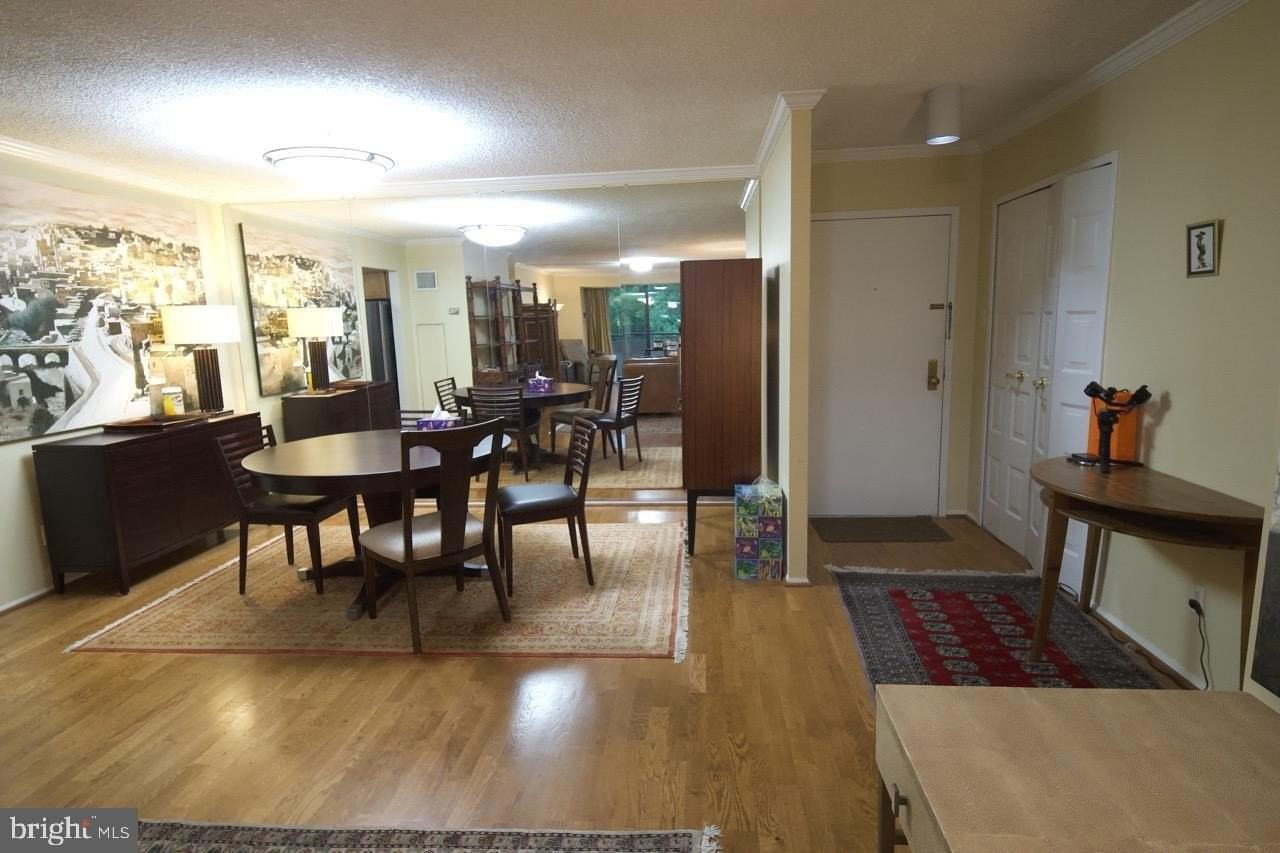 1800 Old Meadow Rd #818 - Photo 6 of 35