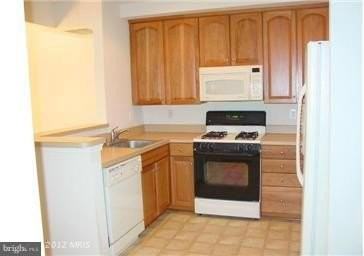 4565 Whittemore Pl #1331 - Photo 3 of 16