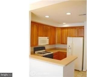 4565 Whittemore Pl #1331 - Photo 4 of 16